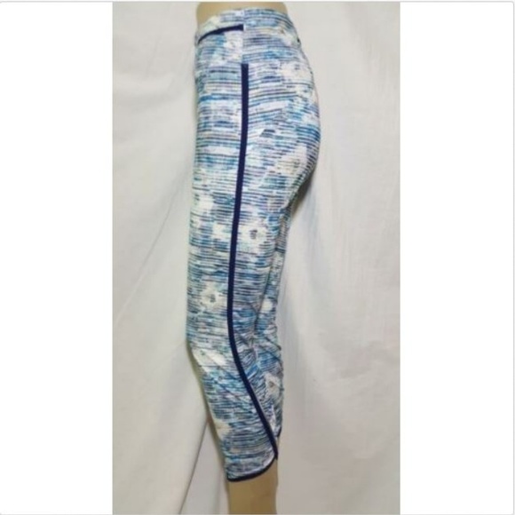 Lululemon Real Quick Tight sz 4 Blurry Belle - Picture 5 of 8